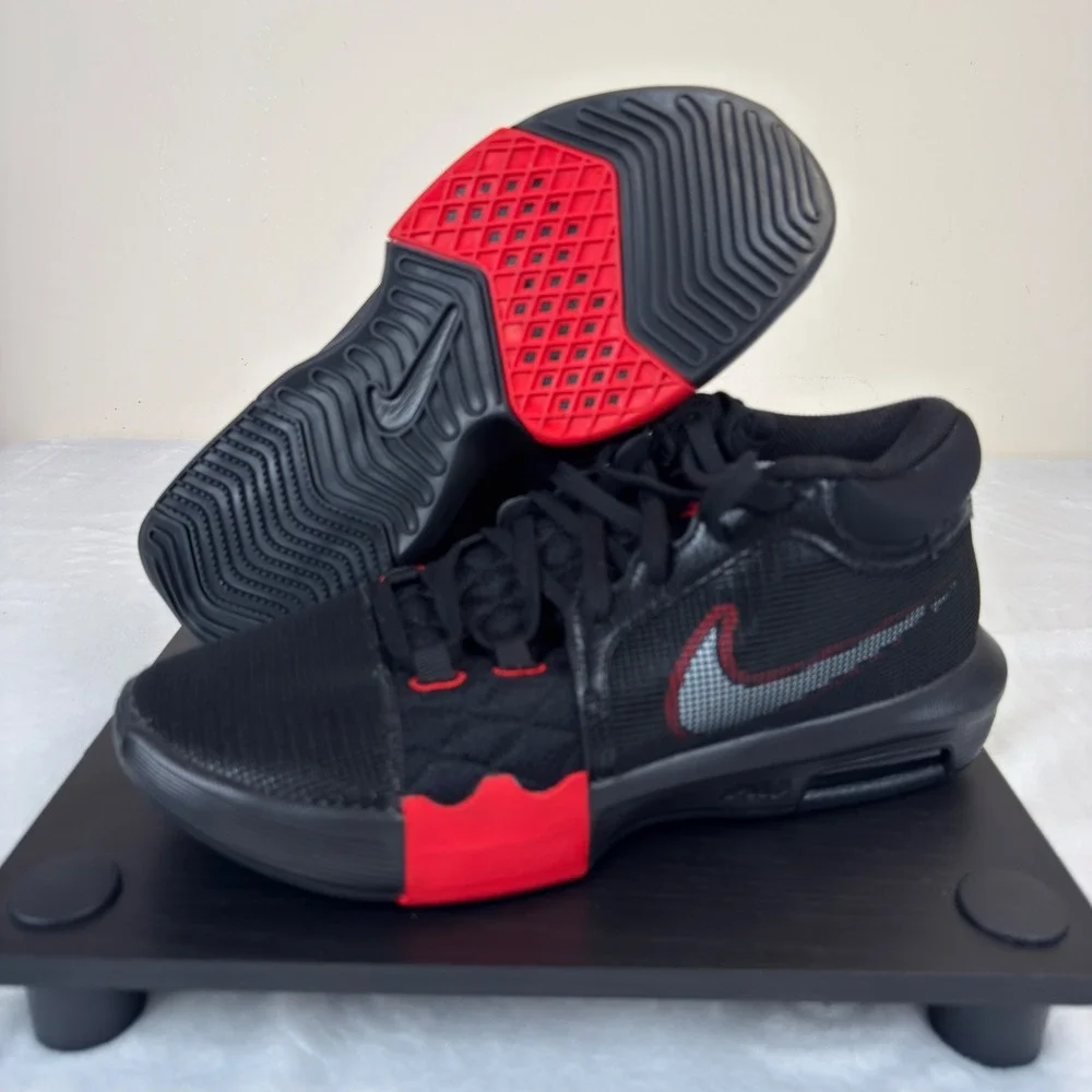 Nike Men's LeBron Witness VIII 8 Black University Red FB2239 005 Size 12 New